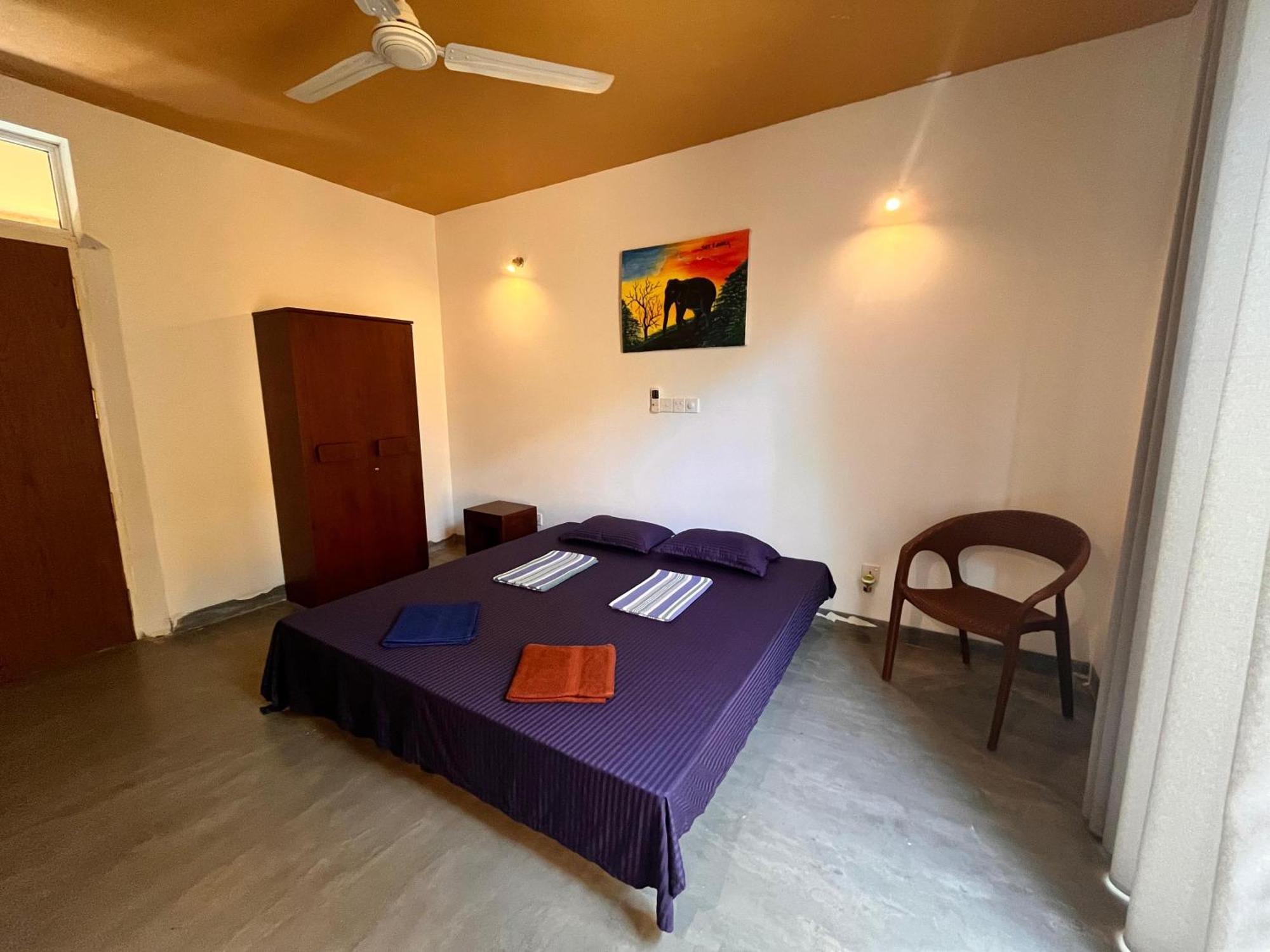 The Hostel Мириса Екстериор снимка
