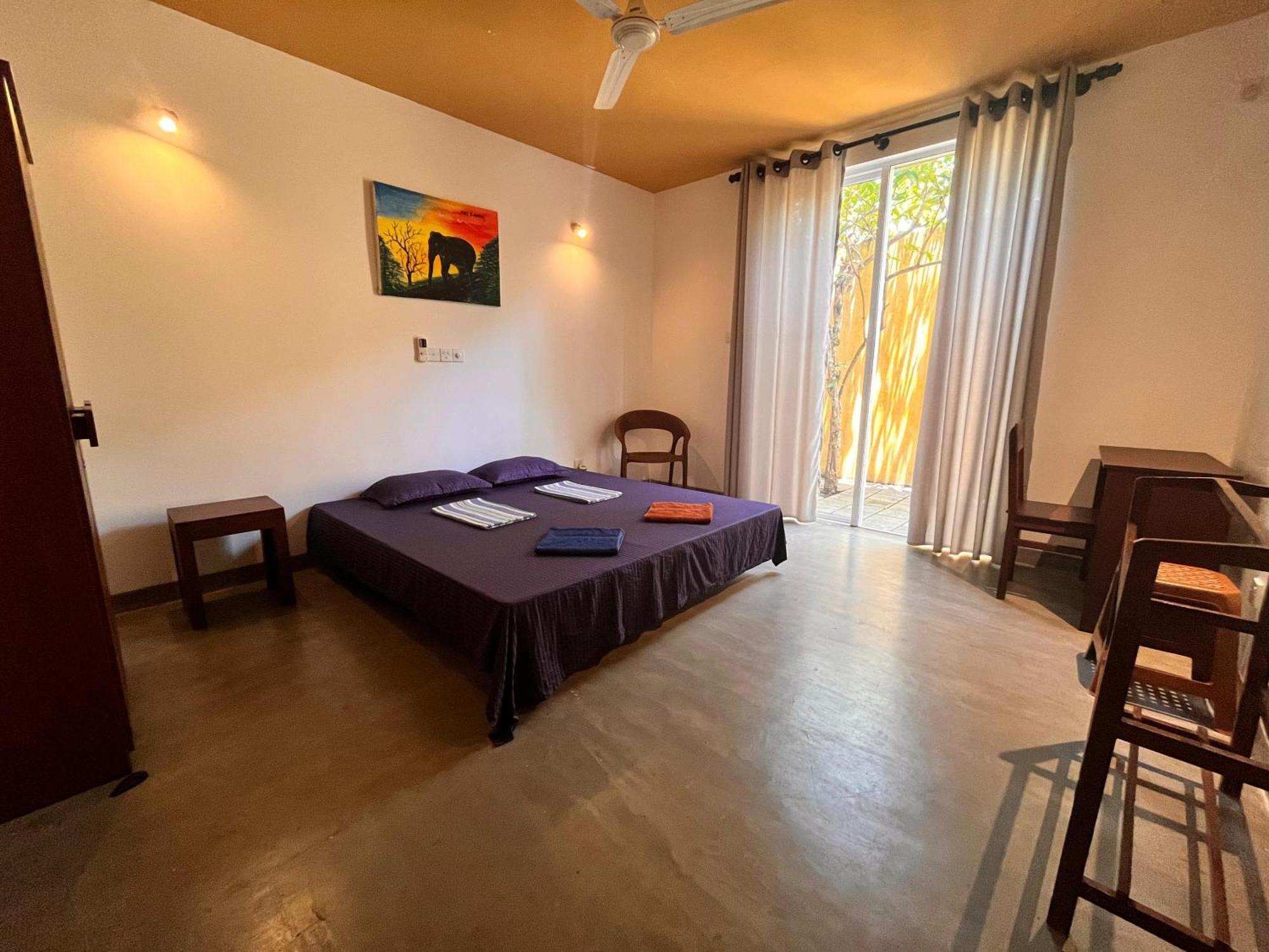 The Hostel Мириса Екстериор снимка
